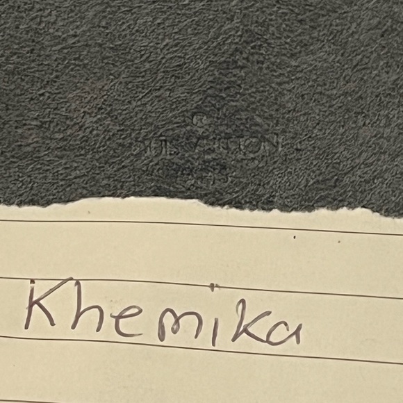 LV EPI BLACK - Picture 8 of 12